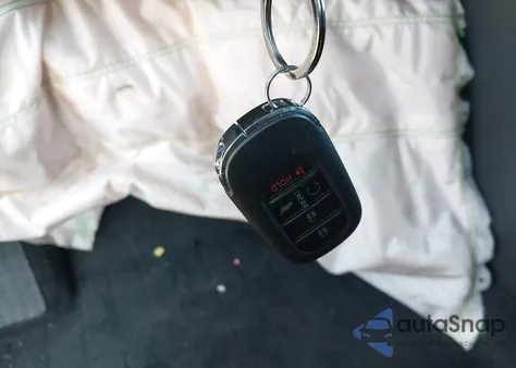 2025 Honda Cr-V Hybrid Sport-L z USA, uszkodzony, nr VIN 7FARS6H83SE100374